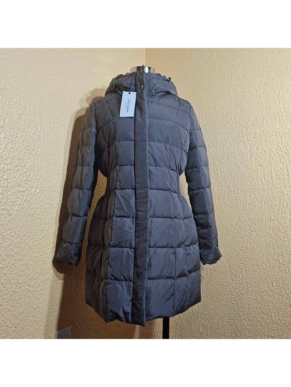 Cole Haan womens hooded puffer coat gray Medium